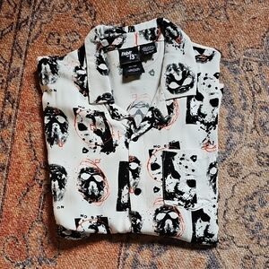 Men's Size Large Friday The 13th Short Sleeve Button Up Shirt